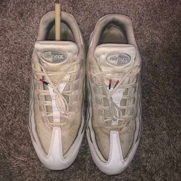 Air max 95 triple white - Picture 5 of 7